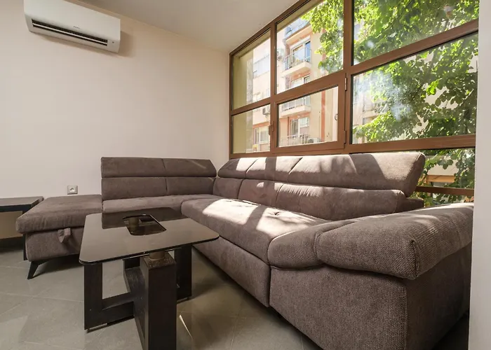 2-bedroom In The Center 公寓 *