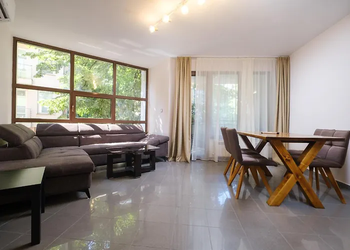 2-bedroom In The Center 公寓 *