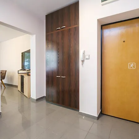 2-bedroom In The Center Plovdiv