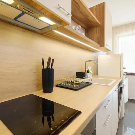 2-bedroom In The Center * Plovdiv