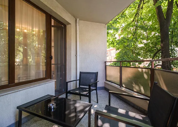 2-bedroom In The Center