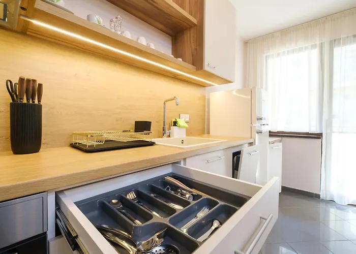 2-bedroom In The Center